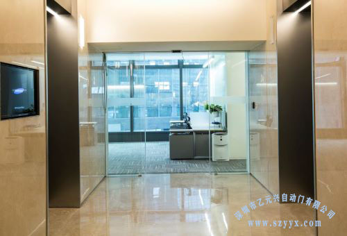 樱桃成人黄色视频APP安装案例-深圳腾讯大厦办公室樱桃成人黄色视频APP价格
