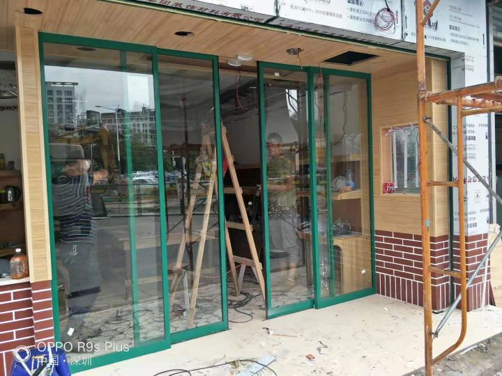 水果店玻璃自动樱桃视频污在线观看