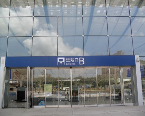 机场玻璃樱桃成人黄色视频APP